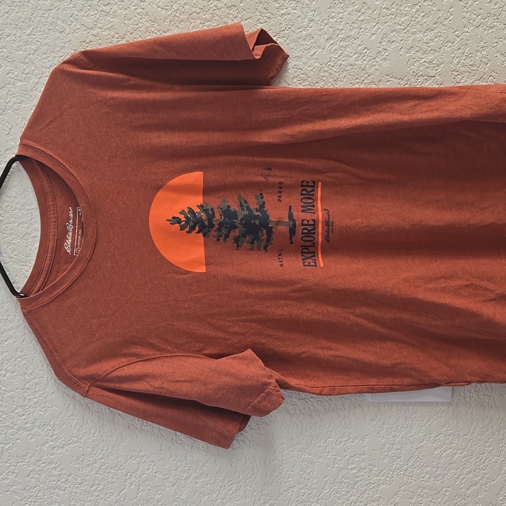 Eddie Bauer t-shirt, medium